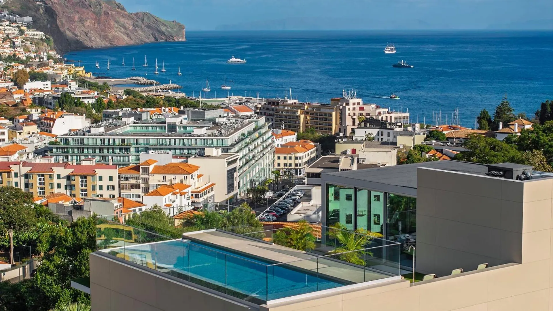 Maravilhas I By An Island Apart Funchal  0*, Funchal (Madeira)