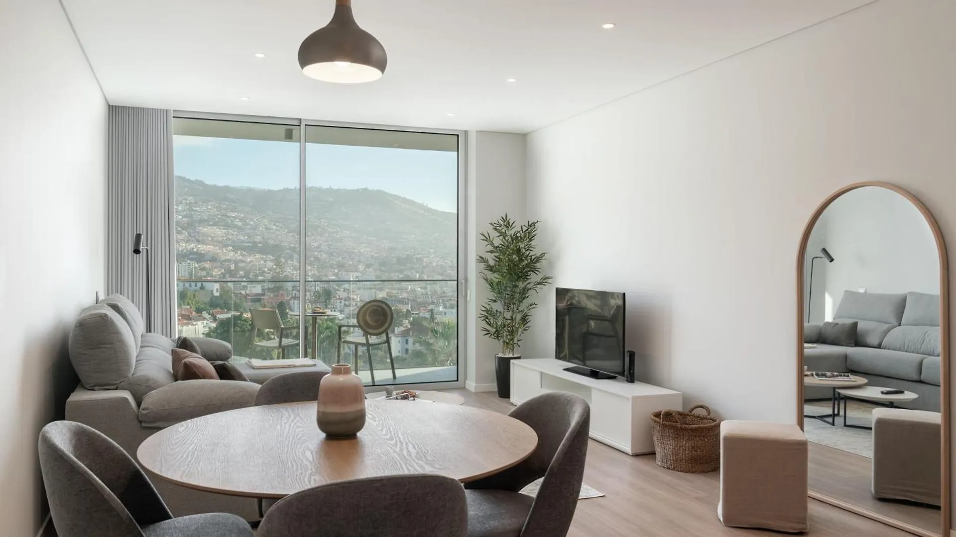 Appartement Maravilhas I By An Island Apart Funchal  Portugal
